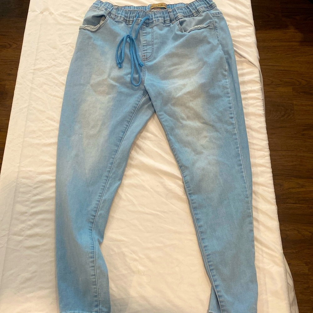 Honey and bristle pants with elastic waistband/ adjustable